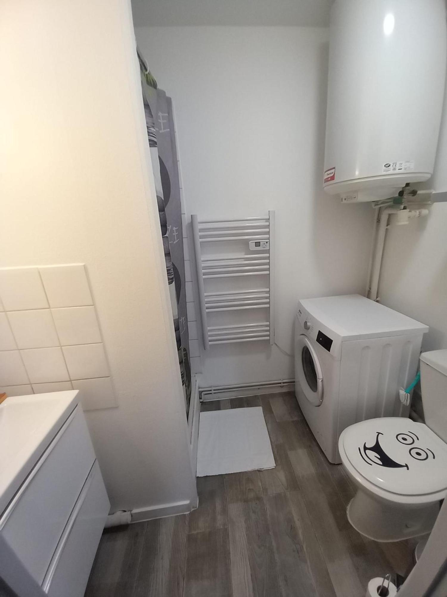 Studio Simplicien *Cosy* Plein Centre Ville De Poitiers *Tv* Wifi *Cafe* Екстериор снимка